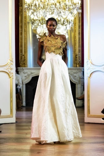 Imane Ayissi : premier défilé PFW Haute Couture robe obom